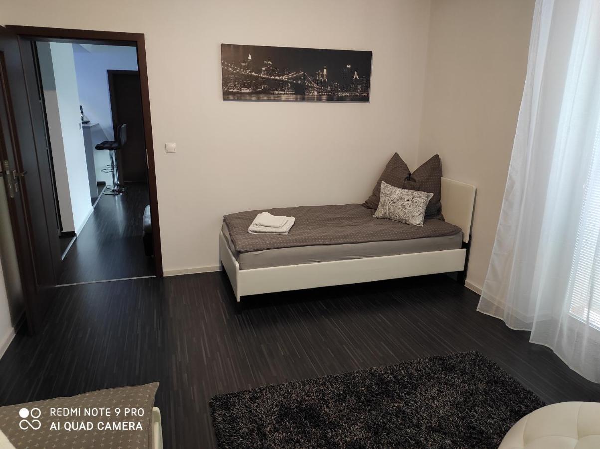 Apartman Mb Poprad Ngoại thất bức ảnh